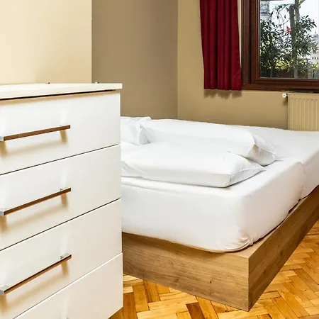 Chic Flat W Balcony Bbq 10 Min To Emaar In Uskudar شقة